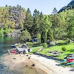 Holmen By Interhome Lyngdal