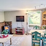 Holmen By Interhome Lyngdal