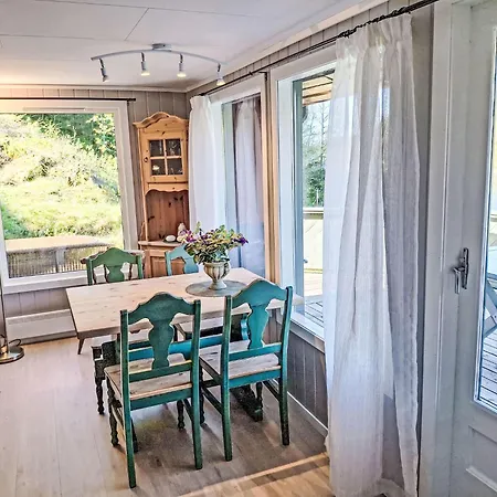 Feriehus Holmen By Interhome Lyngdal