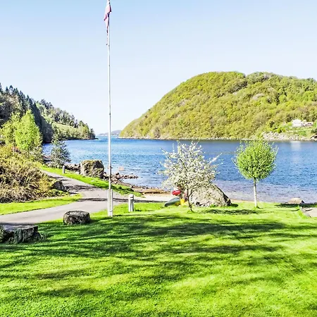 Holmen By Interhome Lyngdal