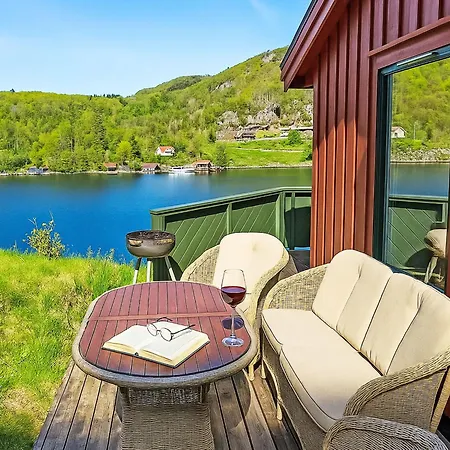 Holmen By Interhome Lyngdal